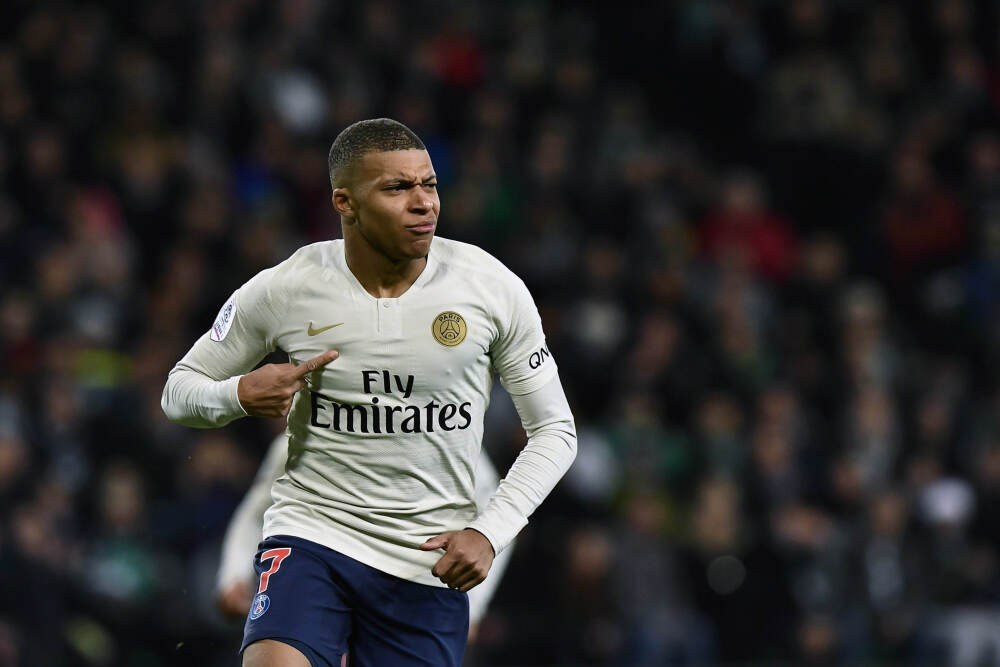 艾顿：不是每个人都能走到詹姆斯面前 去告诉他该做什么或怎么做